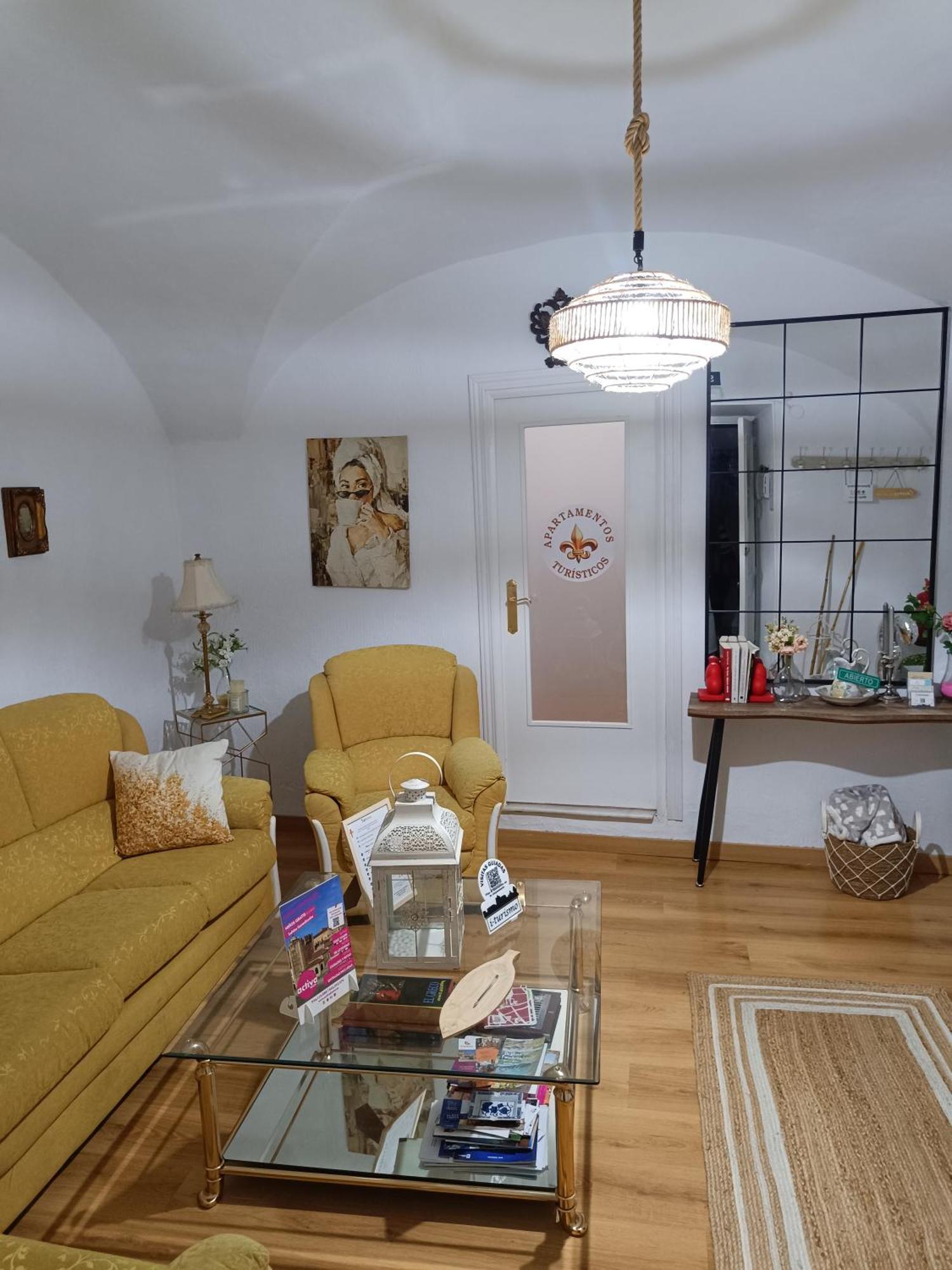 Apartment Flor De Lis 1 *